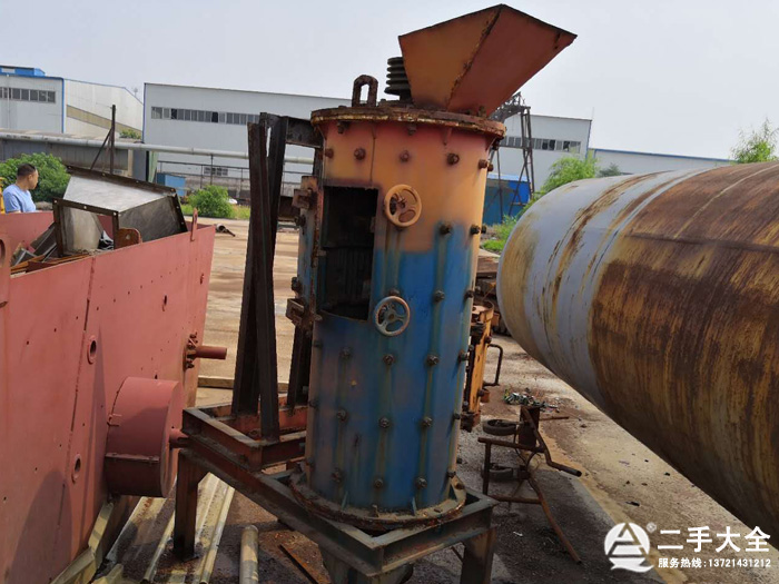 小型復(fù)合破碎機(jī) 小型復(fù)合破碎機(jī)